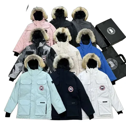 Canada Goose 
Down Jacket