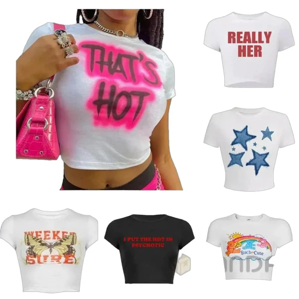 Short form-fitting T-Shirt