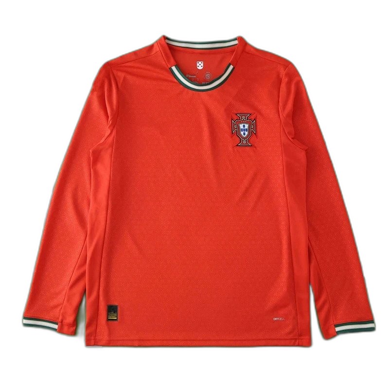 2526 season Portugal home Long sleeved Fan version