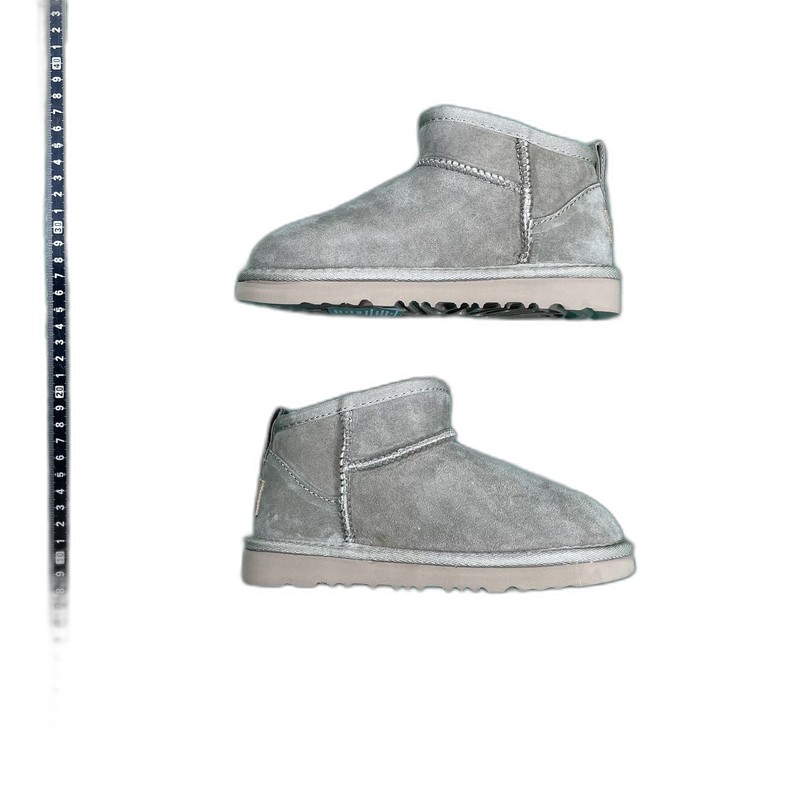 UGG Classic Ultra Mini