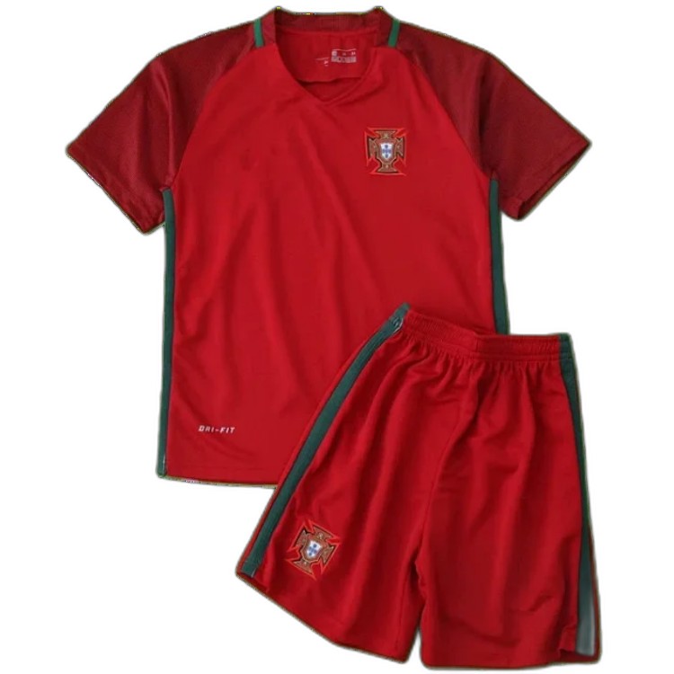 2016 season Portugal home Kids kit