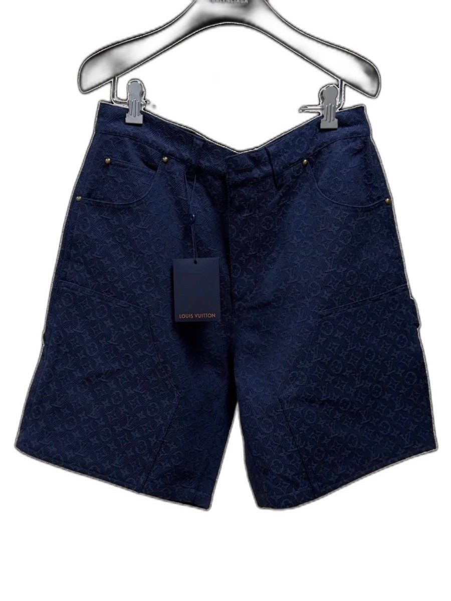 Lv Shorts