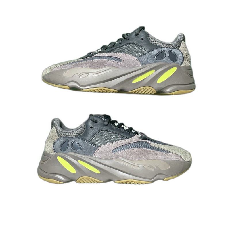 Adidas Yeezy Boost 700 V2