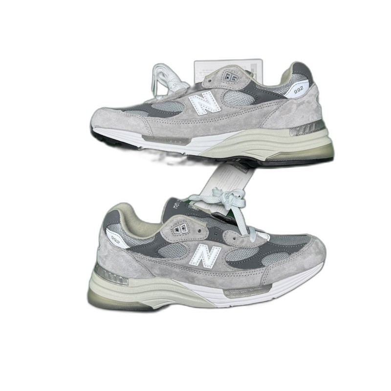 New Balance NB 992