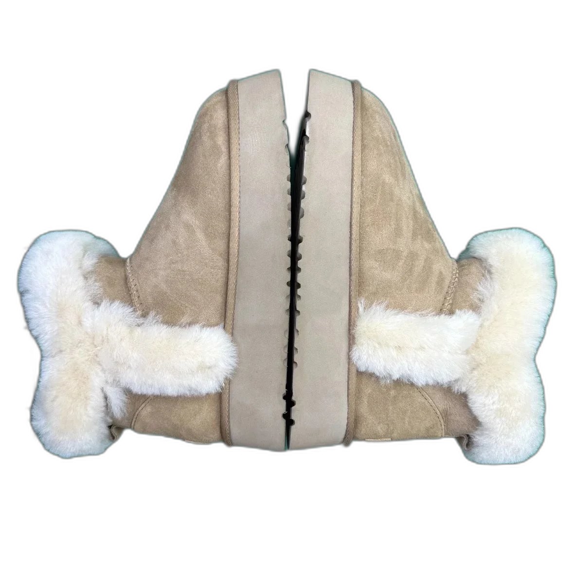 UGG Classic Ultra Mini Chalet Boot