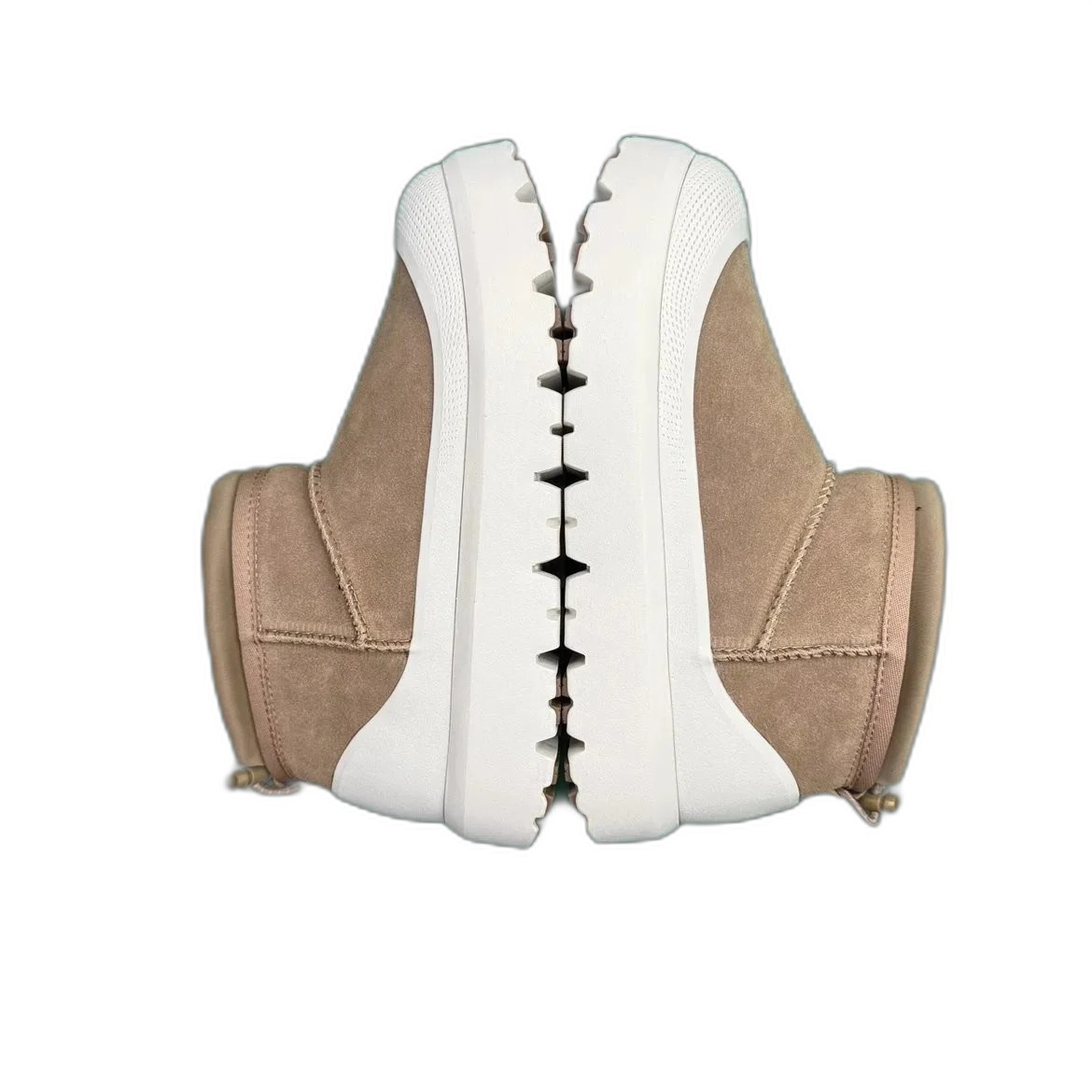 UGG Classic Ultra Mini Weather Hybrid