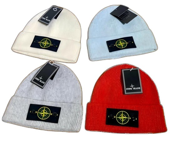 Stone Island Knitted Hat